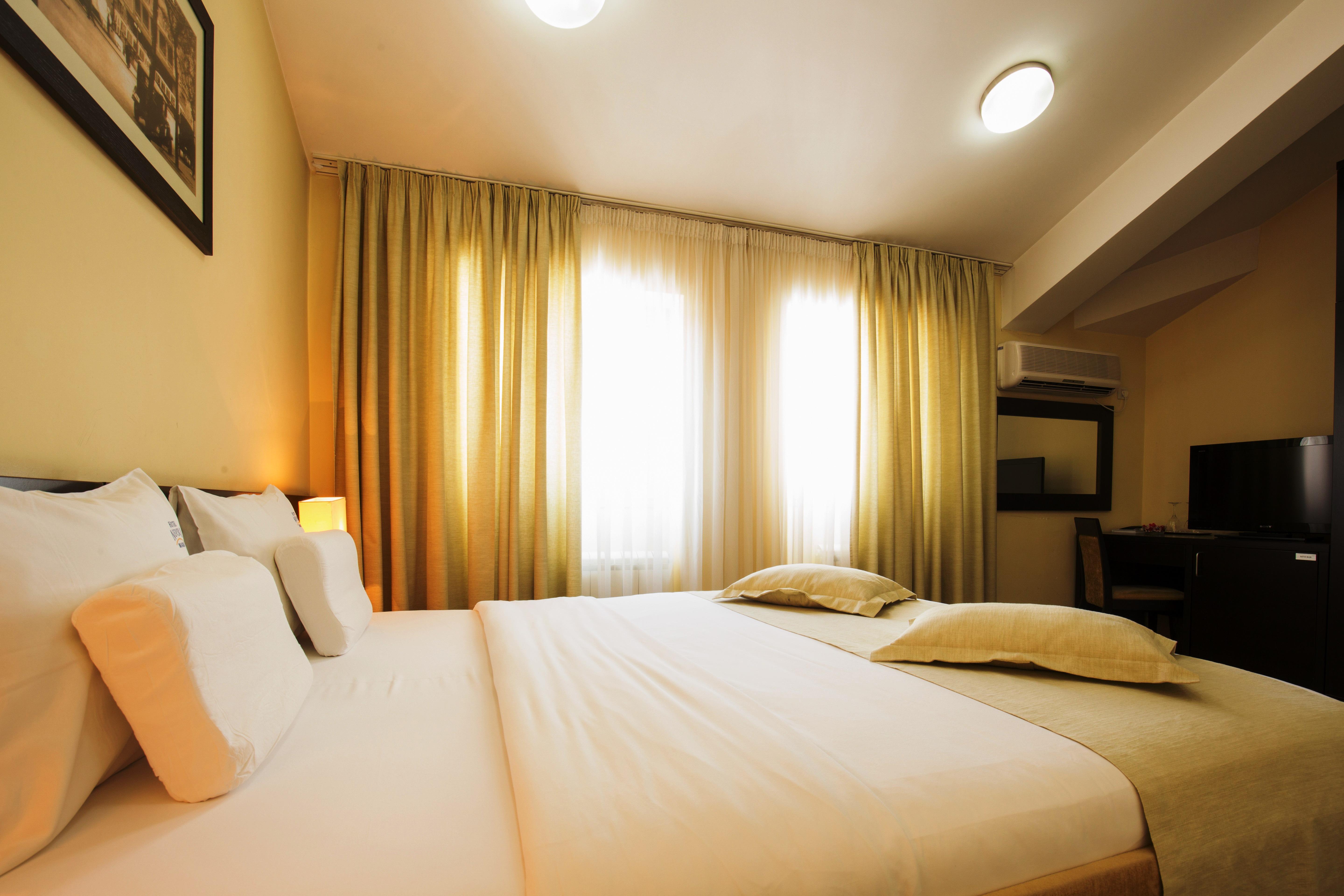 Garni Hotel Nevski Belgrade Luaran gambar